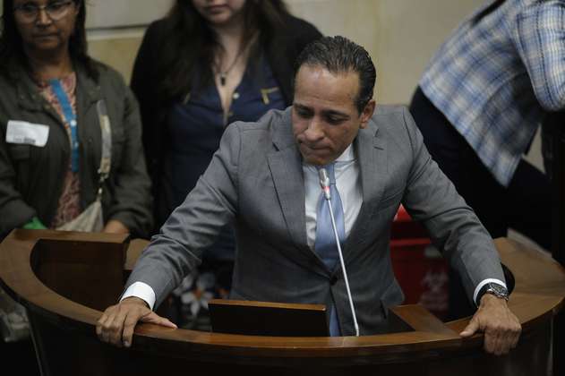 Exsenador López Maya no pudo sacar a los magistrados que declararon nula su elección