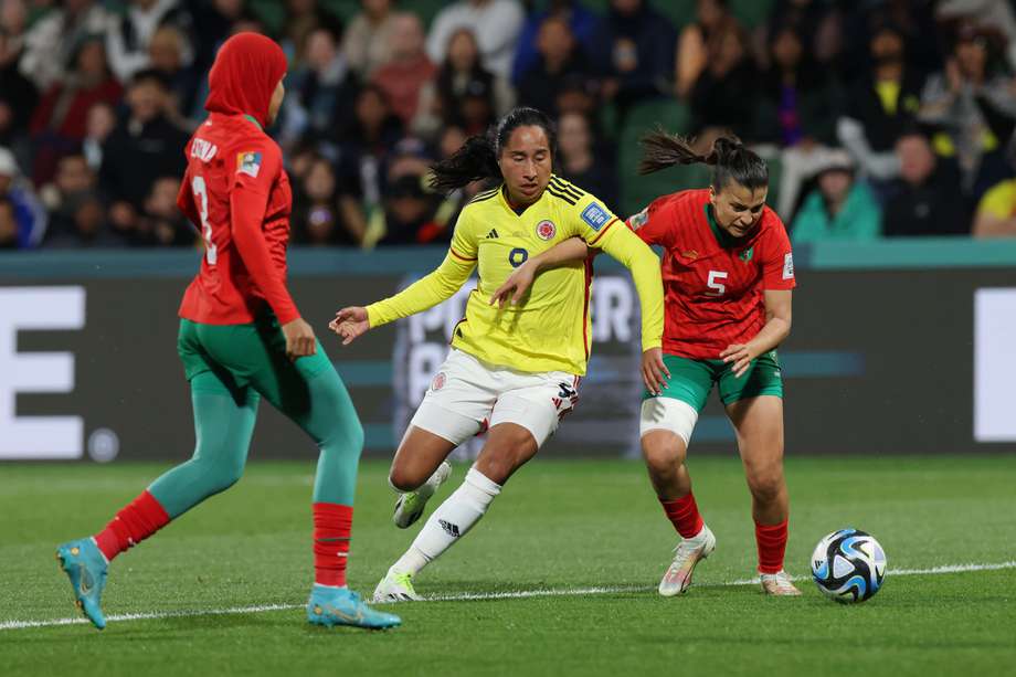 Mayra Ramírez en acción durante la Copa Mundial Femenina de Fútbol de Australia y Nueva Zelanda 2023.