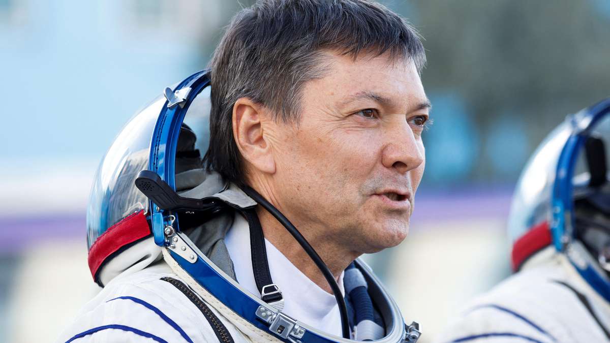 Russian cosmonaut holds record for longest stay in space