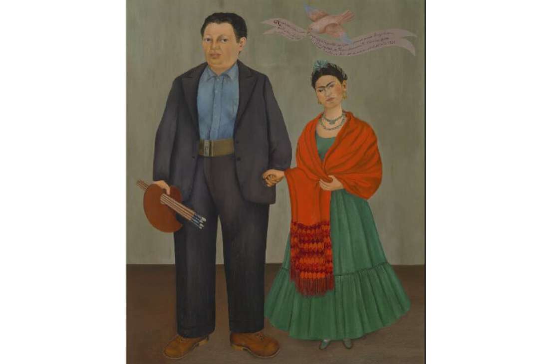 Frida y Diego Rivera (1931)

“No me hace falta comprar vestidos ni otras cosas semejantes, porque como “tehuana” ni siquiera uso calzones ni me pongo medias”: Frida Kahlo