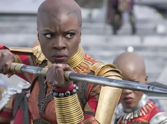 Danai Gurira como Okoye en "Black Panther".
