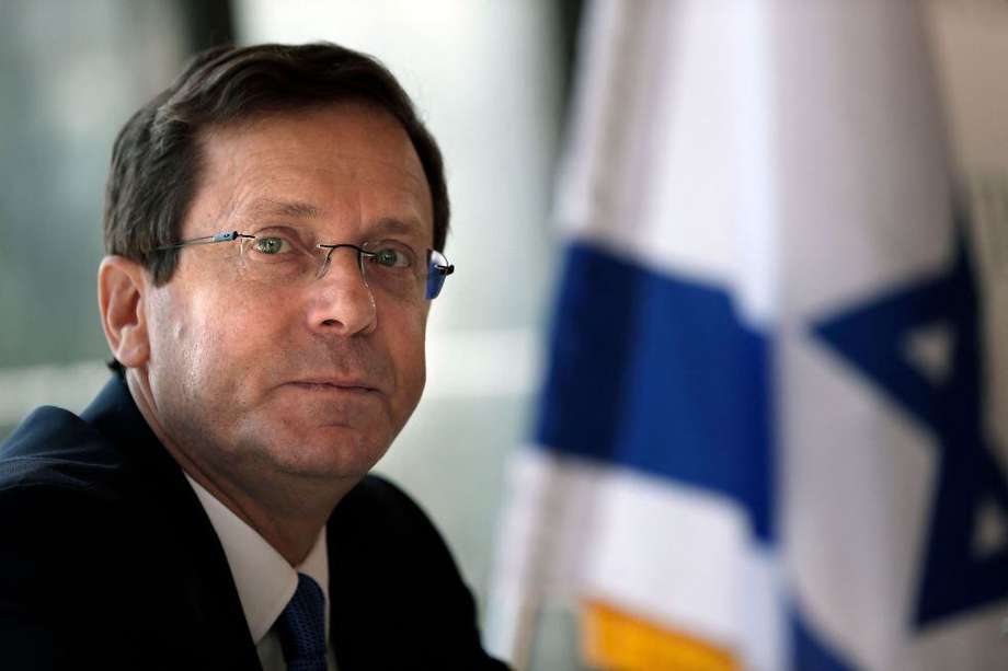 Isaac Herzog, exlíder del Partido Laborista fue elegido como nuevo presidente de Israel en una votación en el pleno del Parlamento (Knéset).
