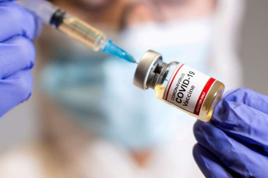 Según el documento, para febrero llegarían 850.000 dosis de vacunas a Colombia. 