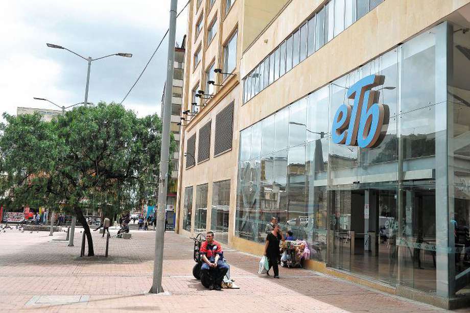 Fachada ETB centro de Bogotá