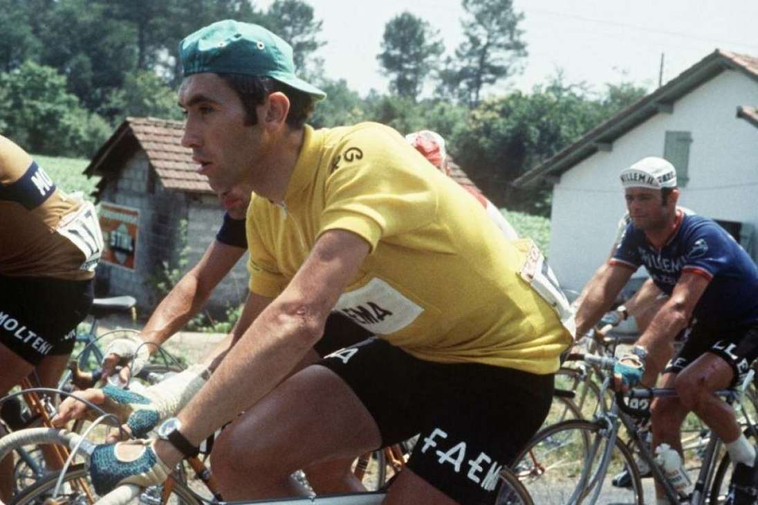 El mejor ciclista de todos los tiempos ganó cinco veces, en 1969, 1970, 1971, 1972 y 1974, el Tour de Francia. El belga, que ha sido el pedalista más dominante en la historia del ciclismo, es uno de los mitos en la Grande Boucle.