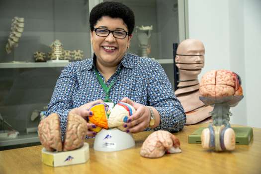 Estefanía Rojo, médica dedicada a la neurociencia.