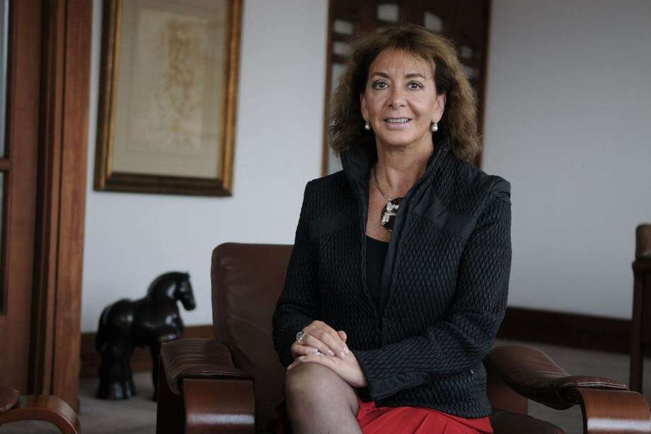 María Mercedes Perry sonó en 2009 para la terna de candidatos a Fiscal General. 

