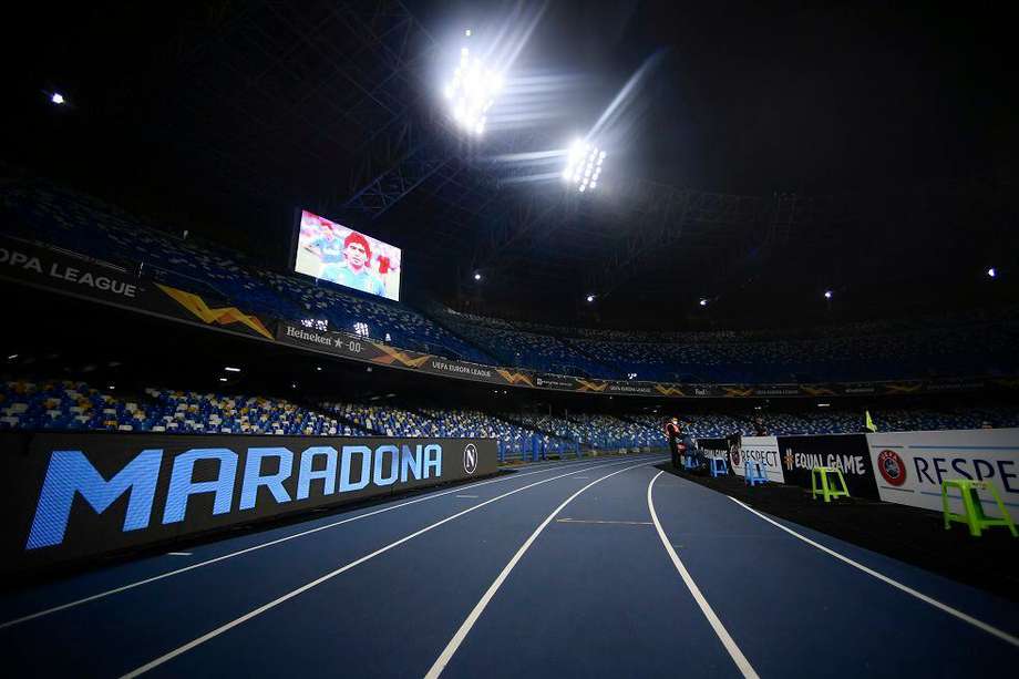 El estadio tiene capacidad para 55,000 personas y es el tercero más grande de toda Italia.