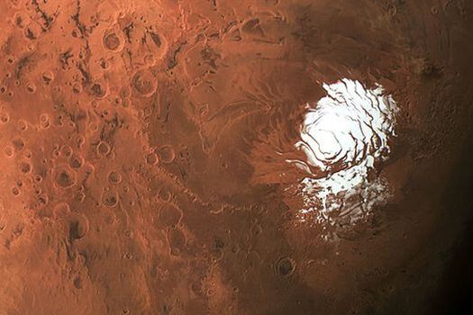 Polo sur de Marte, bajo el cual se había "descubierto" un lago de agua. /Agencia Espacial Europea