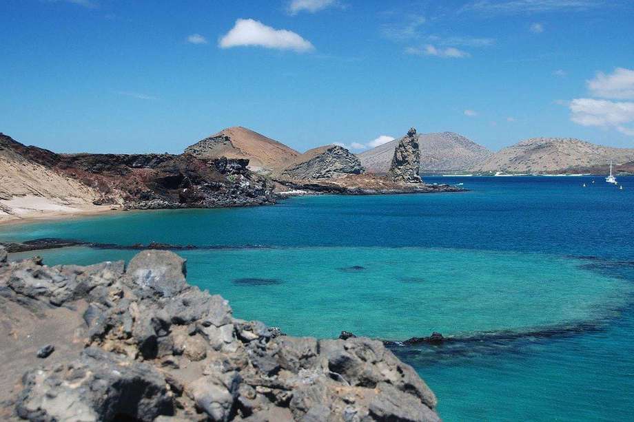 Galápagos está ubicado a unos 1.000 km frente a la costa de Ecuador. 