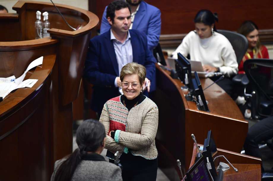 La ministra de Trabajo, Gloria Inés Ramírez, durante la aprobación de la reforma pensional en el Senado.