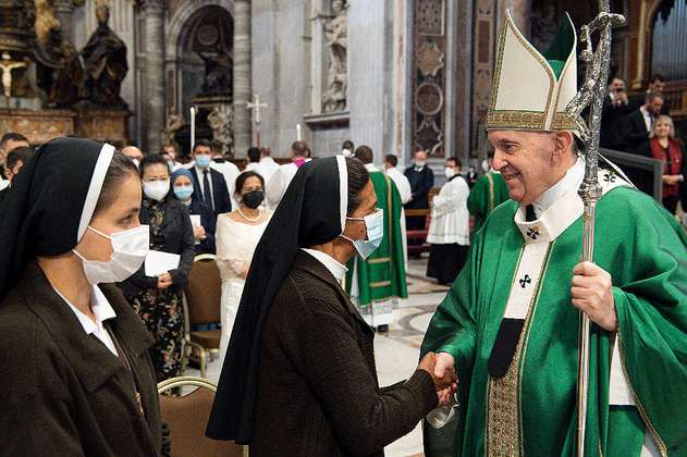 Gloria Narváez, monja colombiana que estaba secuestrada, se reúne con el Papa