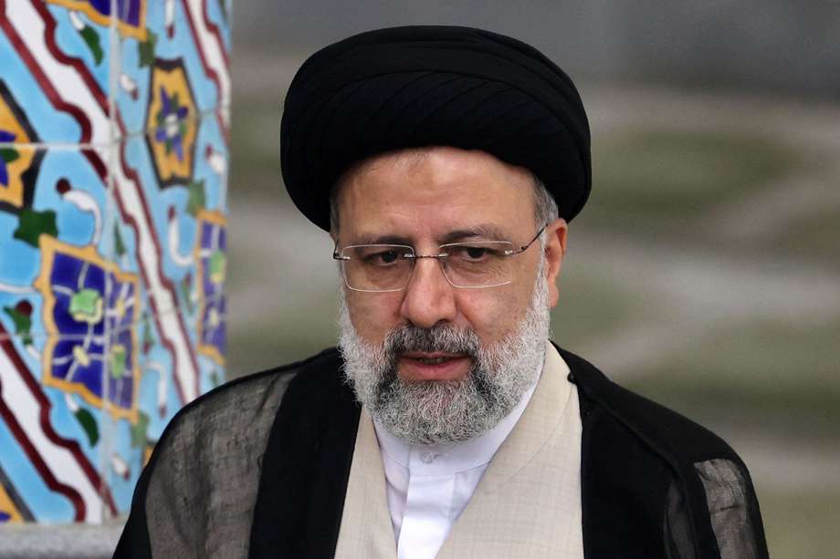 Raisi figura en la lista negra de responsables iraníes sancionados por Washington por “complicidad en graves violaciones de los derechos humanos”.