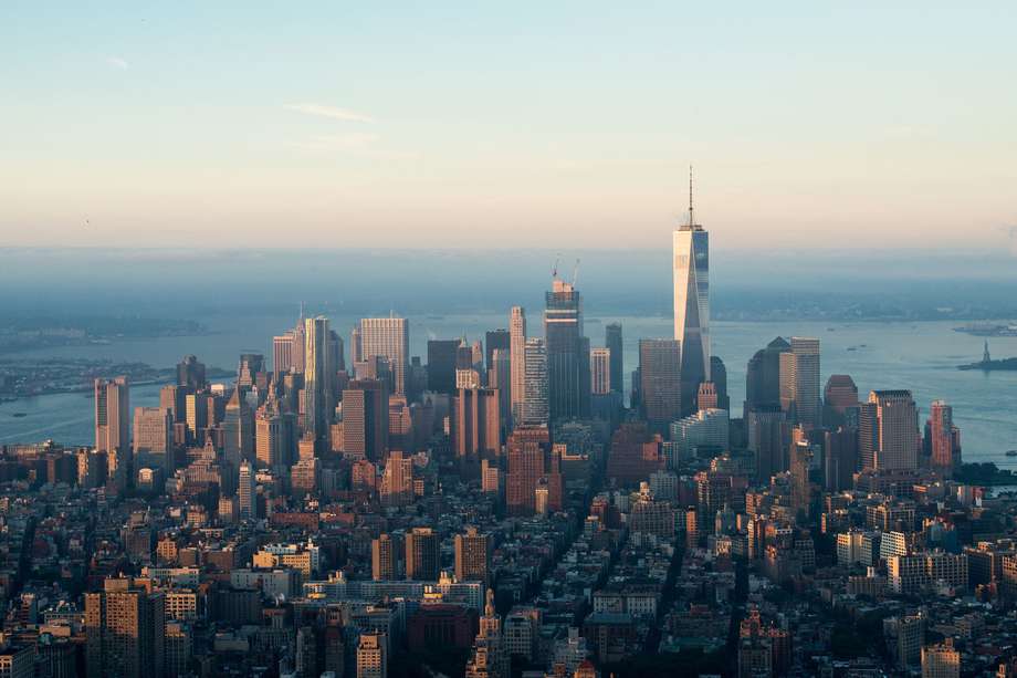 Nueva York tiene los bienes raíces más caros, con un precio promedio de 28.400 dólares por metro cuadrado.