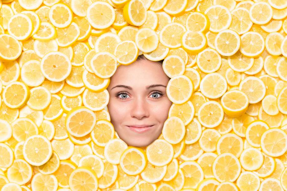 Beneficios de consumir limón periódicamente. 