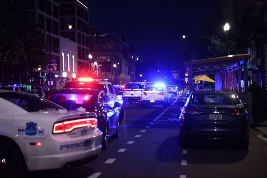 Imagen de referencia: la Policía recibió una llamada inicial sobre un tiroteo en Club Q a las 11:57 p. m. del sábado 19 de noviembre. 