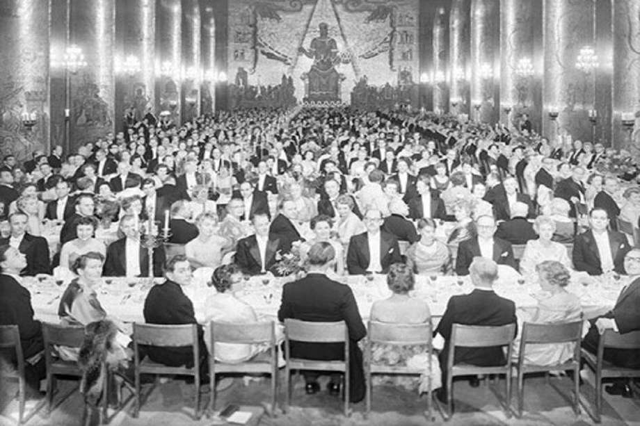 Banquete de los Nobel en diciembre de 1958. /  Brendler & Åkerberg - Nobel Prize