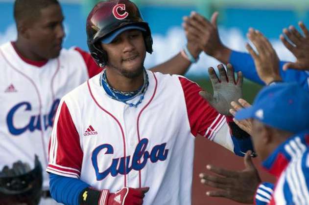 Beisbolistas cubanos autorizados para contratos en las Grandes Ligas