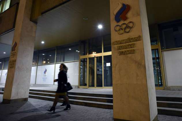 Rusia despide a decenas de entrenadores de atletismo por casos de dopaje