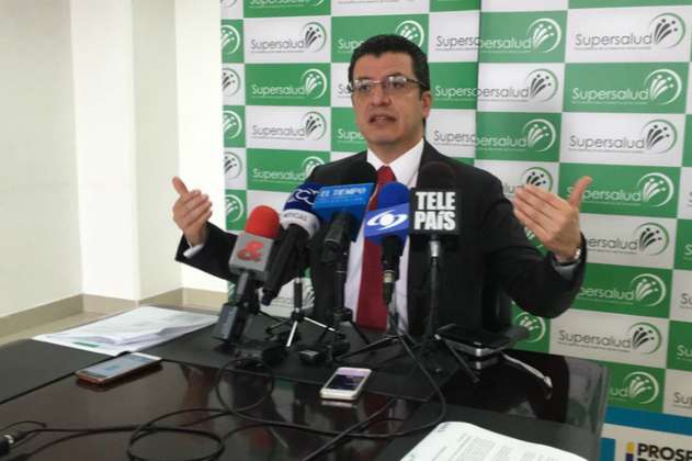 Renunció el superintendente de Salud Julio Norman Muñoz
