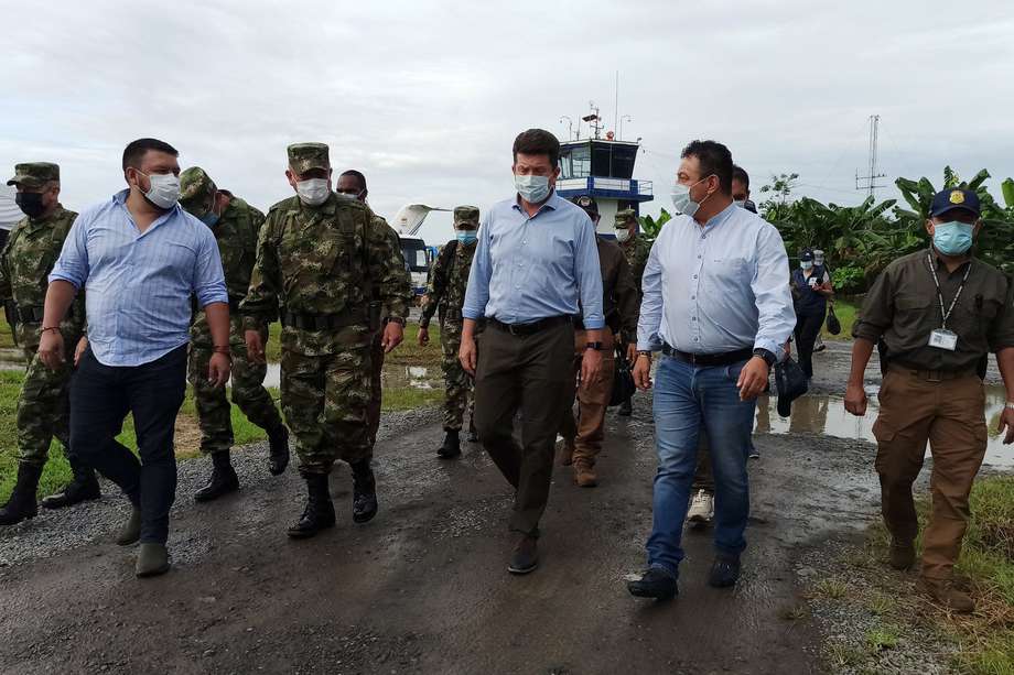 El ministro de Defensa Diego Molano se encuentra en el territorio.