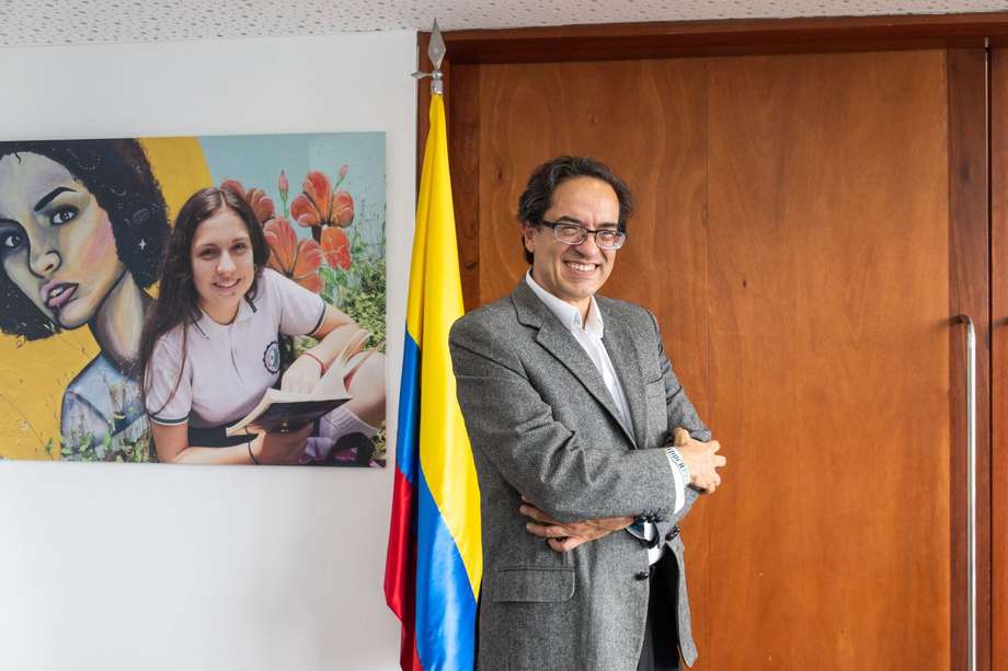 Óscar Gustavo Sánchez Jaramillo es el  nuevo viceministro de Educación Preescolar, Básica y Media.