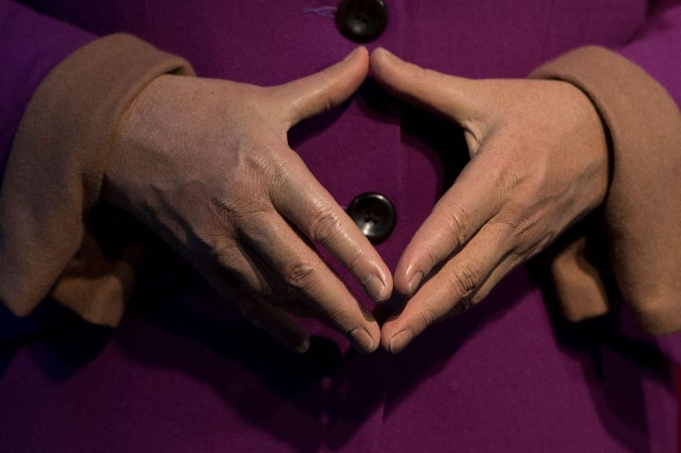 cazar Contento cascada Nada de illuminatis: ¿qué significa el icónico gesto de Ángela Merkel en  Alemania? | EL ESPECTADOR