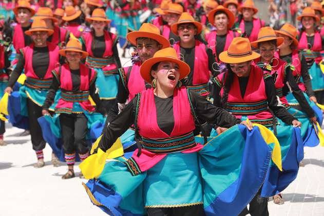 Carnaval de Negros y Blancos de Pasto: coreografías en desfile ‘Canto a la tierra’