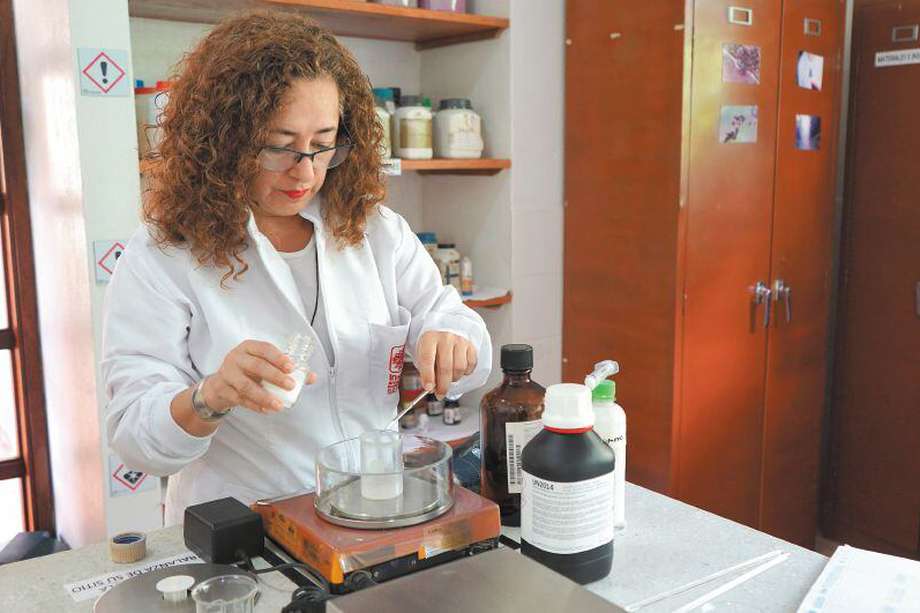  Clara Peña, coordinadora del Instituto Amazónico de Investigaciones Científicas (SINCHI) en Leticia, es la microbióloga que lidera el proyecto.   / Sinchi