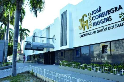 Teatro José Consuegra Higgins de Unisimón, donde el próximo 31 de agosto será el lanzamiento de la Cátedra UNESCO.
