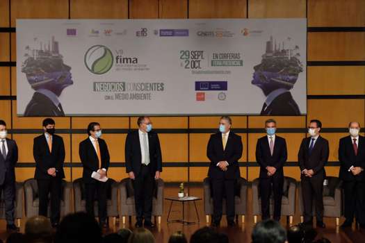 Esta es la imagen del Panel inaugural de la Feria Internacional del Medio Ambiente, FIMA.