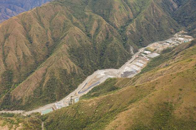 Las tensiones por la explotación de oro en Buriticá (Antioquia)