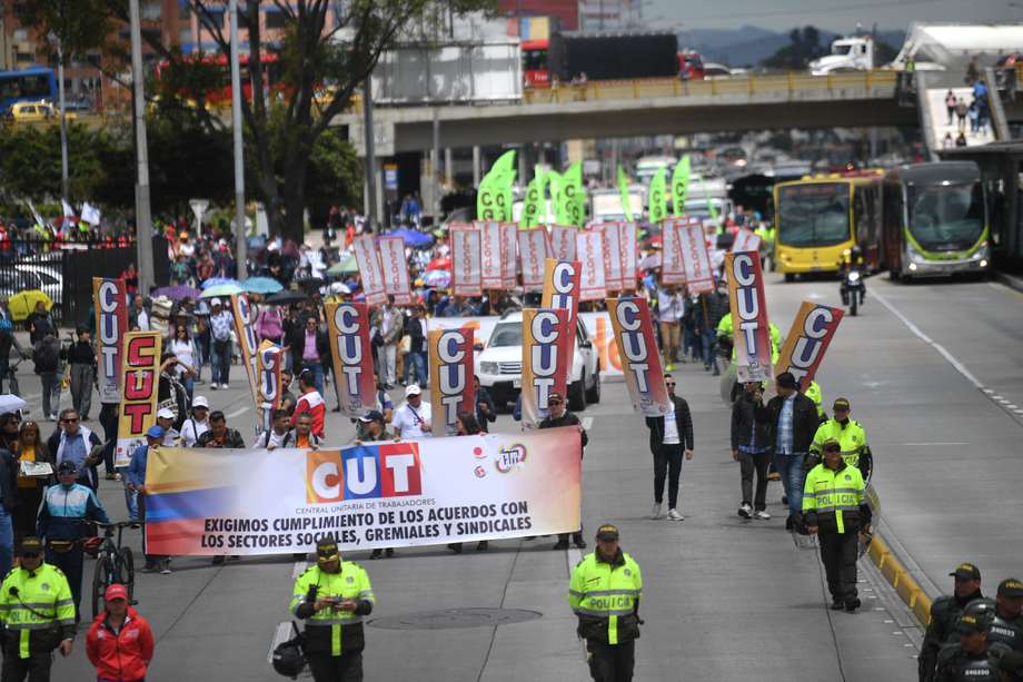 Foto de las marchas de Fecode, la CUT, la CGT en contra de la reforma laboral. / Cristian Garavito