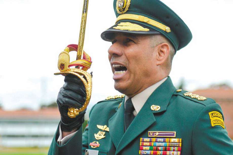 Zapateiro es investigado por hechos que sucedieron cuando era comandante de la Quinta Brigada, con sede en Bucaramanga, entre 2014 y 2015.

