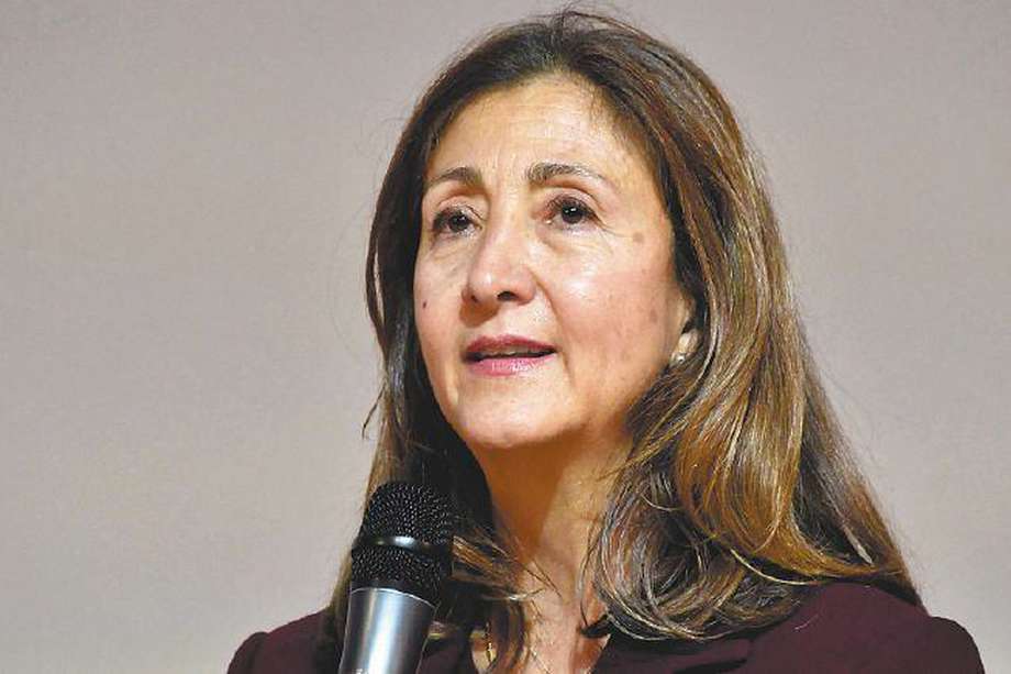 Betancourt admitió que le debe “mucho” al expresidente Álvaro Uribe, en cuyo gobierno se logró su liberación en 2008