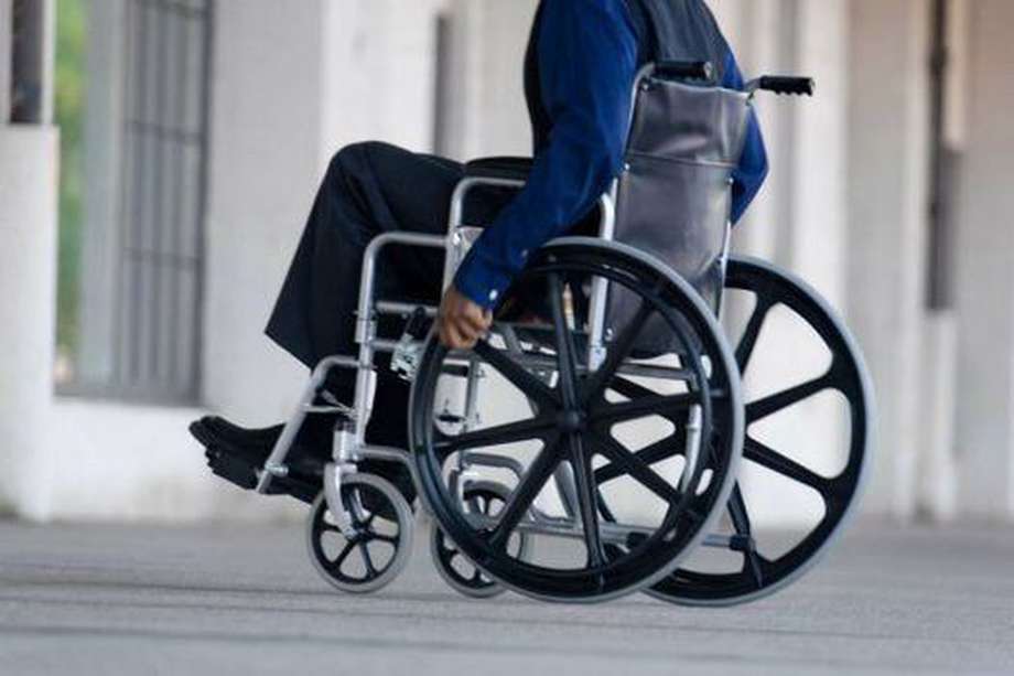 Las personas discapacitadas reciben menor sueldo por su trabajo sostiene informe del Observatorio  Laboral de la Universidad del Rosario.