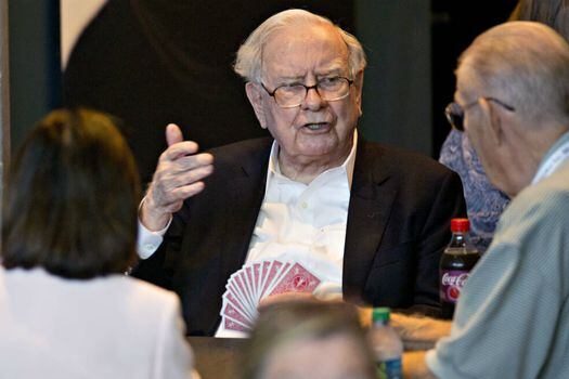 Buffett se alió en 2013 con el fondo brasileño 3G Capital para hacerse con Heinz y luego apoyó la fusión con Kraft para crear este gigante alimentario.
 / Bloomberg