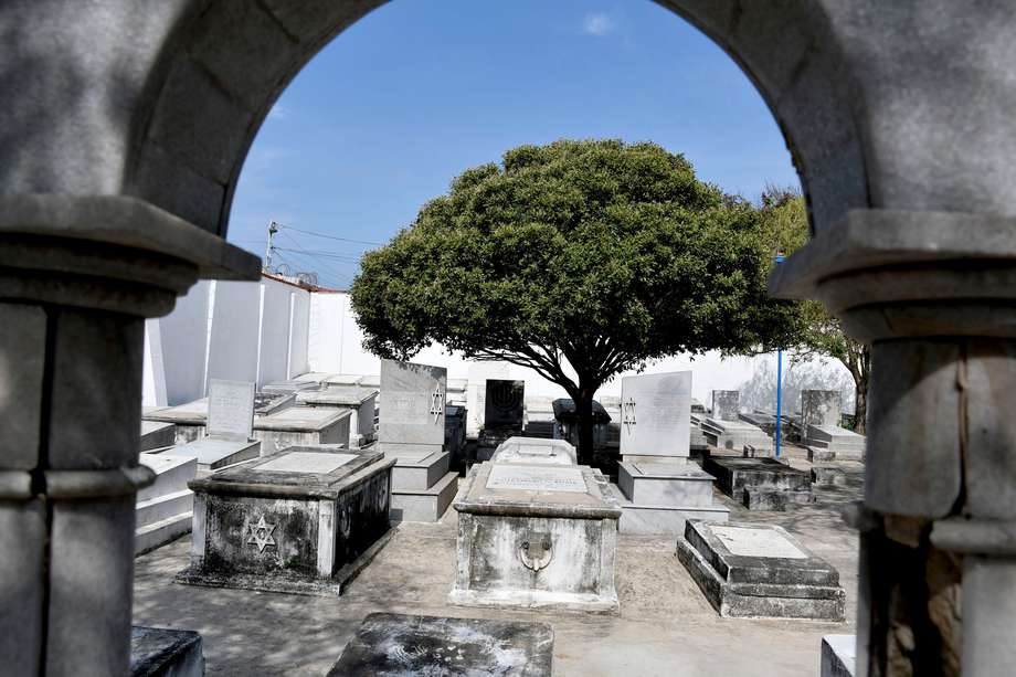 El cementerio sefardí en Barranquilla renovó su espíritu memorial.