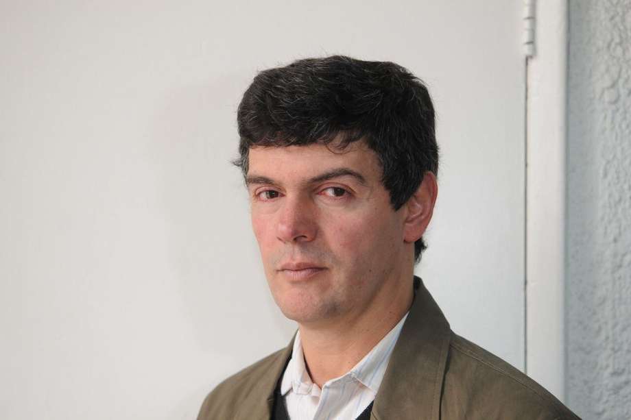Enrique Serrano es el director del Archivo General de la Nación y ha sido investigador y profesor de Ciencia Política y Relaciones Internacionales.