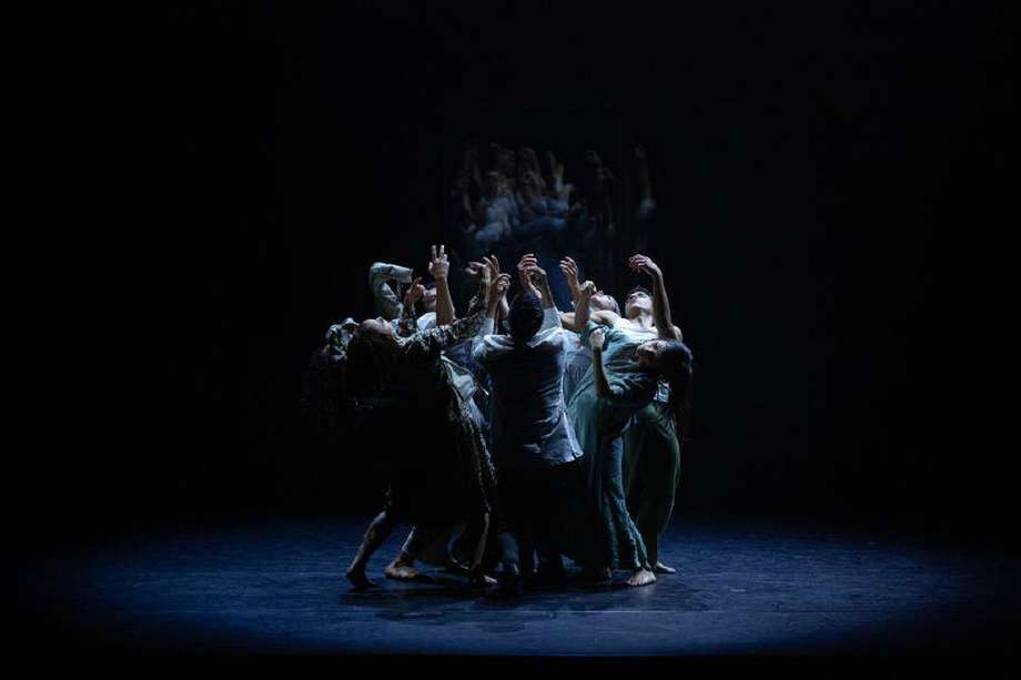 La pieza “Incluso la noche misma está aquí”, de la Compañía de Danza del Teatro Mayor, nació durante el confinamiento. / Cortesía Teatro Mayor