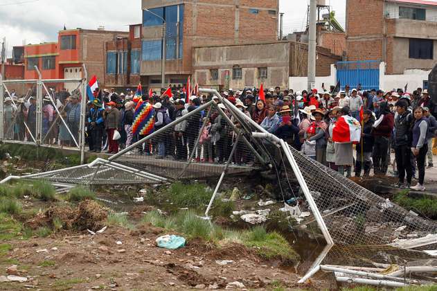 Perú: conmemoración por 18 civiles muertos deja un balance de 50 heridos