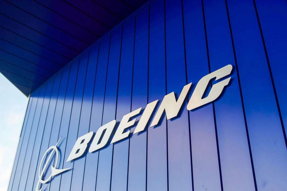 Estados Unidos y la UE se acusan mutuamente de beneficiar con subsidios a sus compañías aeronáuticas insignia, Boeing y Airbus, respectivamente.