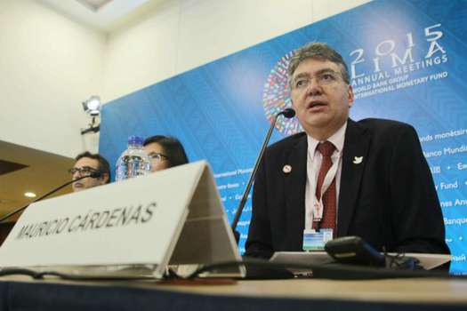 Minhacienda Cárdenas dijo que Colombia fue elegido para presidir las Asambleas del BM y el FMI en 2016. / EFE