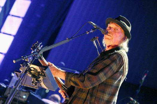 Neil Young siempre se ha mostrado combativo frente a la industria musical.  / Getty Images