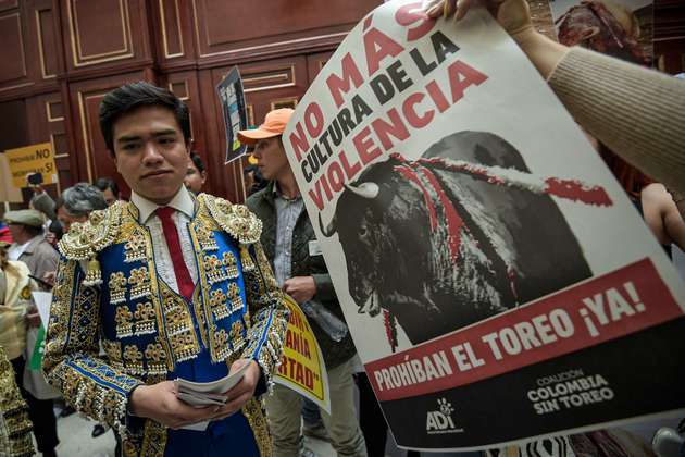 Suspenden, por segunda vez, debate sobre prohibición de corridas de toros en Colombia
