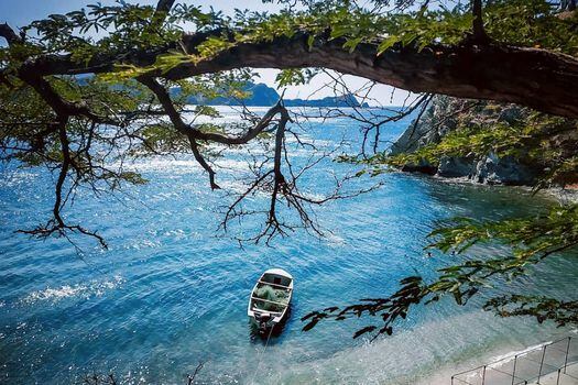 Sisiguaca, cerca de Santa Marta, es una playa de aguas transparentes, arena blanca y bellos fondos coralinos.