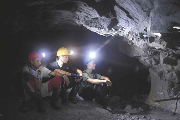 Algunas empresas mineras cesan actividades en el país por ataques terroristas