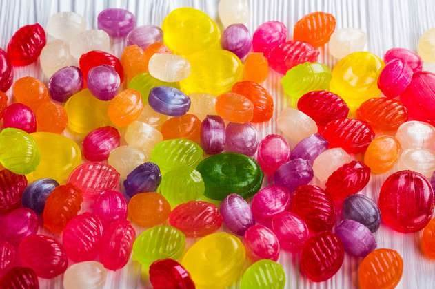 Nanopartículas, pasajeros clandestinos en los dulces, según estudio