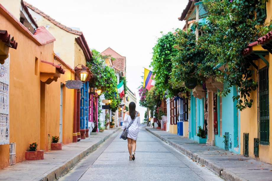 Cartagena es uno de los destinos turísticos de Colombia que más recibe turistas extranjeros. 