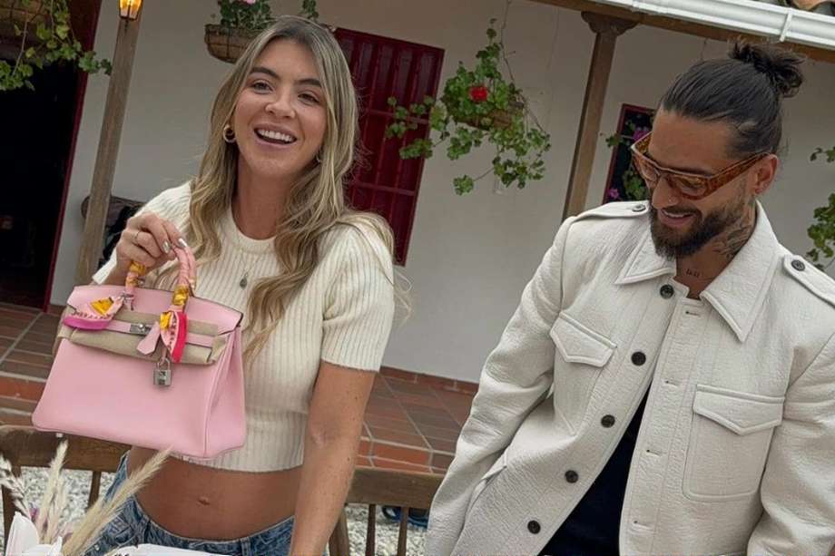 Maluma le regaló costosa cartera a su novia, Susana Gómez, para su cumpleaños.
